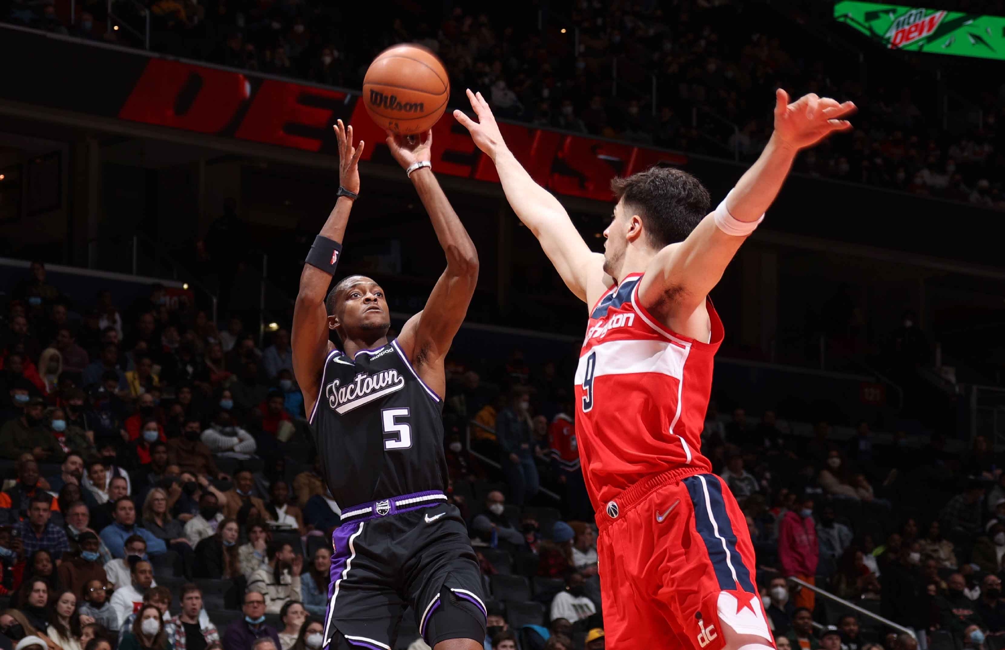 奇才鏖战爵士,费沃斯惊艳世界 奇才鏖战爵士,费沃斯惊艳世界