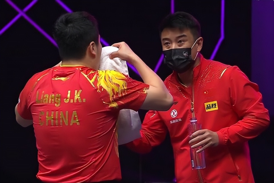 英格兰队完胜韩国队,王皓状态火热 英格兰队完胜韩国队,王皓状态火热