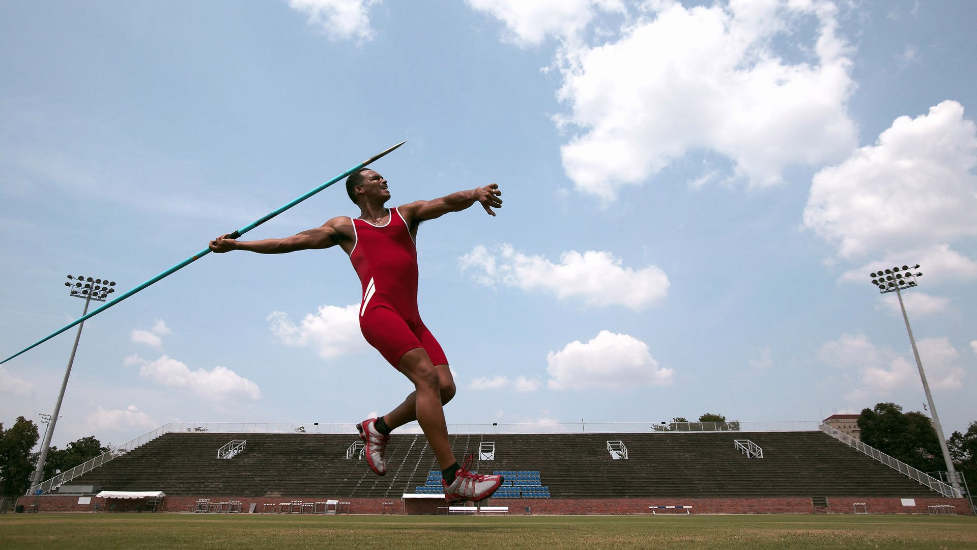 格纳布里生涯之夜与伊朗速胜巴西，体育世界的不可能之夜
