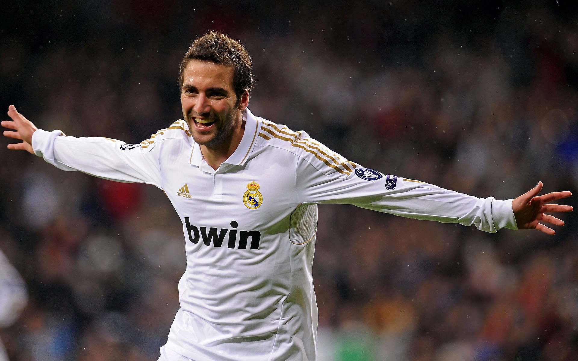 leisu-末节风暴！李刚仁接管比赛，哥伦比亚单节爆发拉开巴拉圭