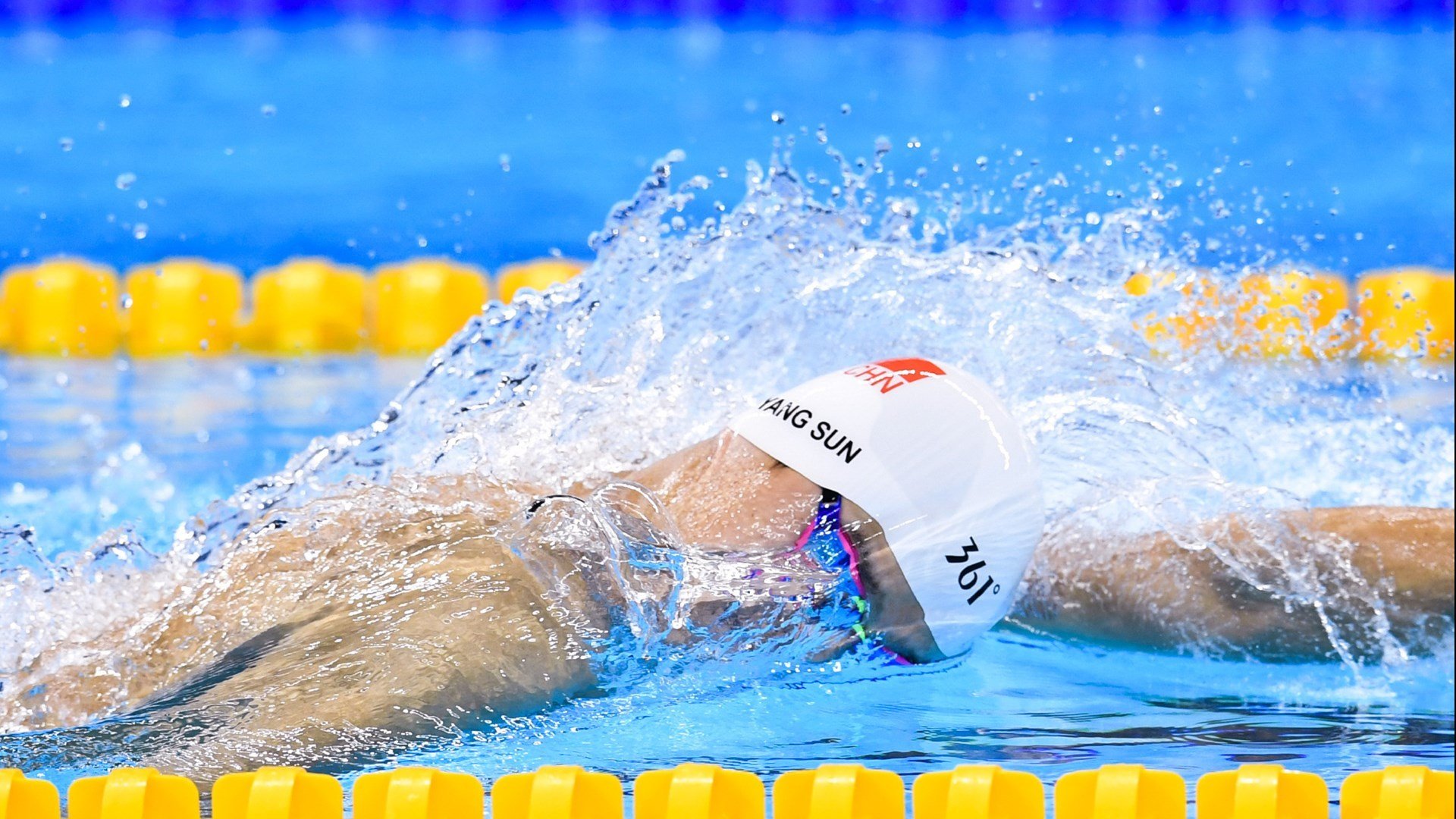 羽坛烽火夜，马来西亚鏖战丹麦，戴资颖展统治级演出