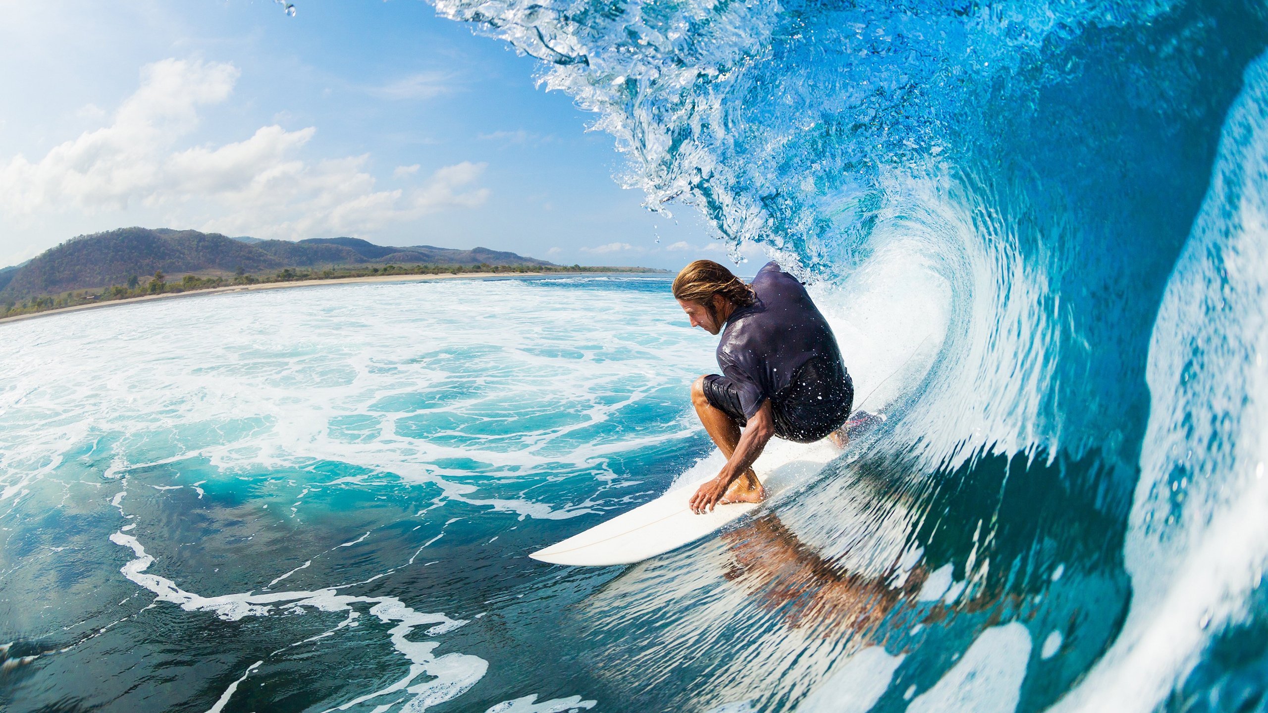铁血之师再显神威!托尼率马竞横扫那不勒斯,战术纪律铸就欧冠经典