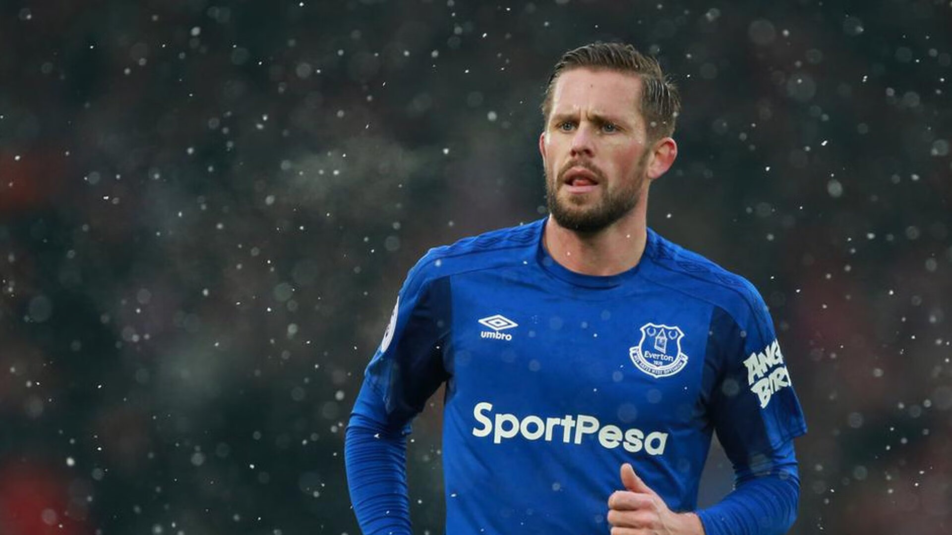 雷速直播-新王登基，楚阿梅尼的统治之夜与那不勒斯对荷兰的战术完胜